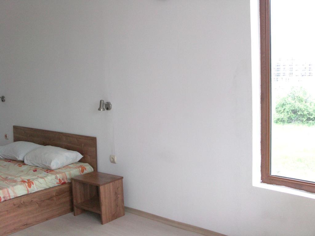 פרימורסקו Hotel Neven חדר תמונה